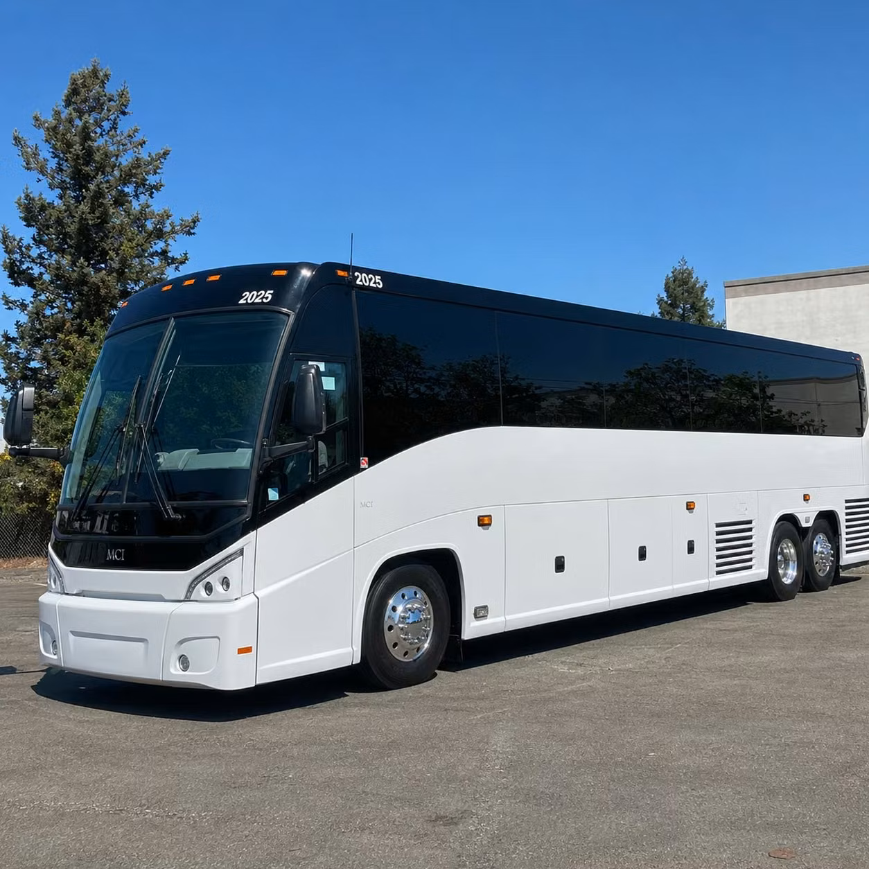 sunday worship shuttle and weekly church bus service in greeley